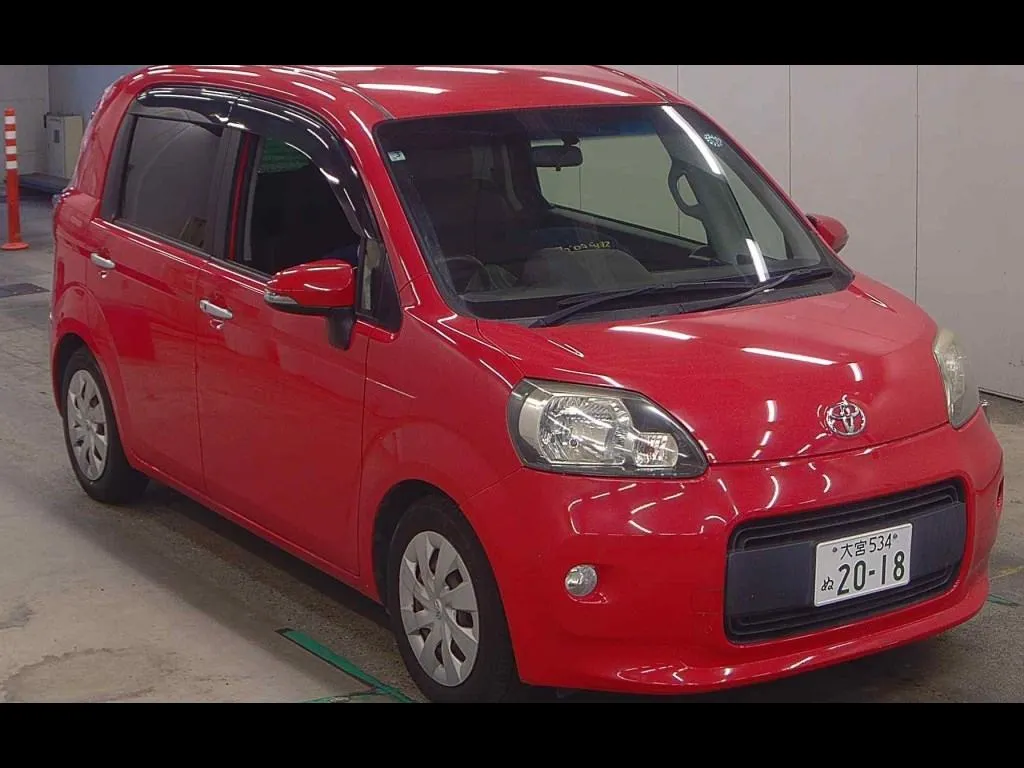 TOYOTA PORTE 4D G