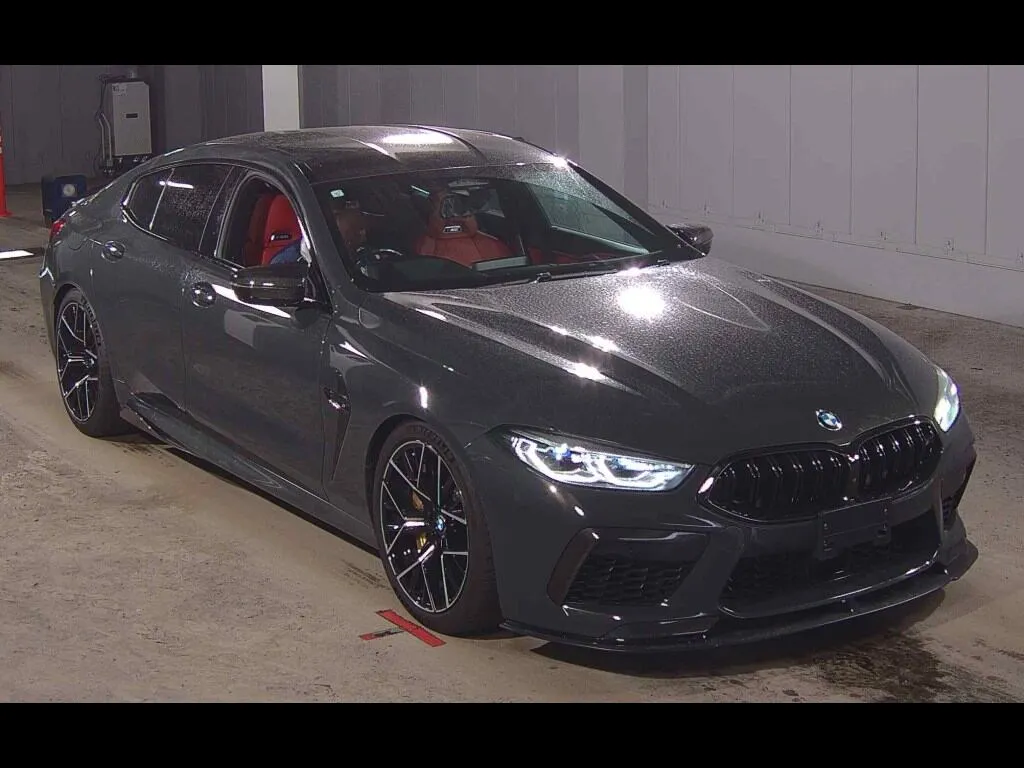 BMW M8 GRAN COUPE 4WD COMPETITION