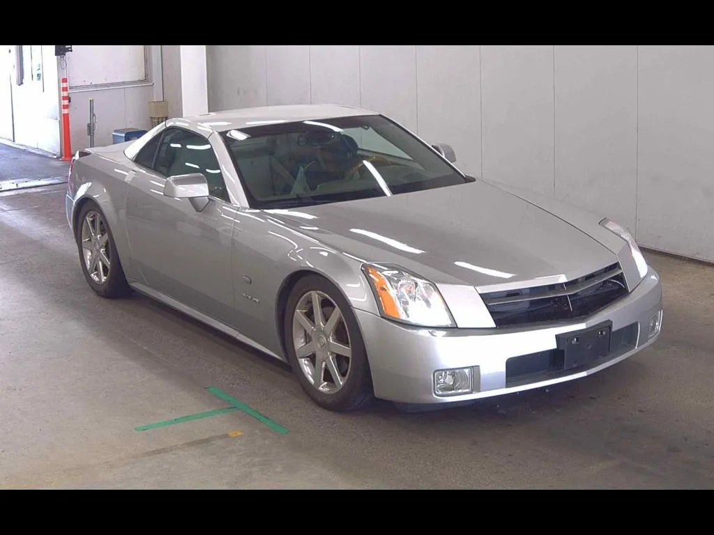 CADILLAC XLR BASE GRADE
