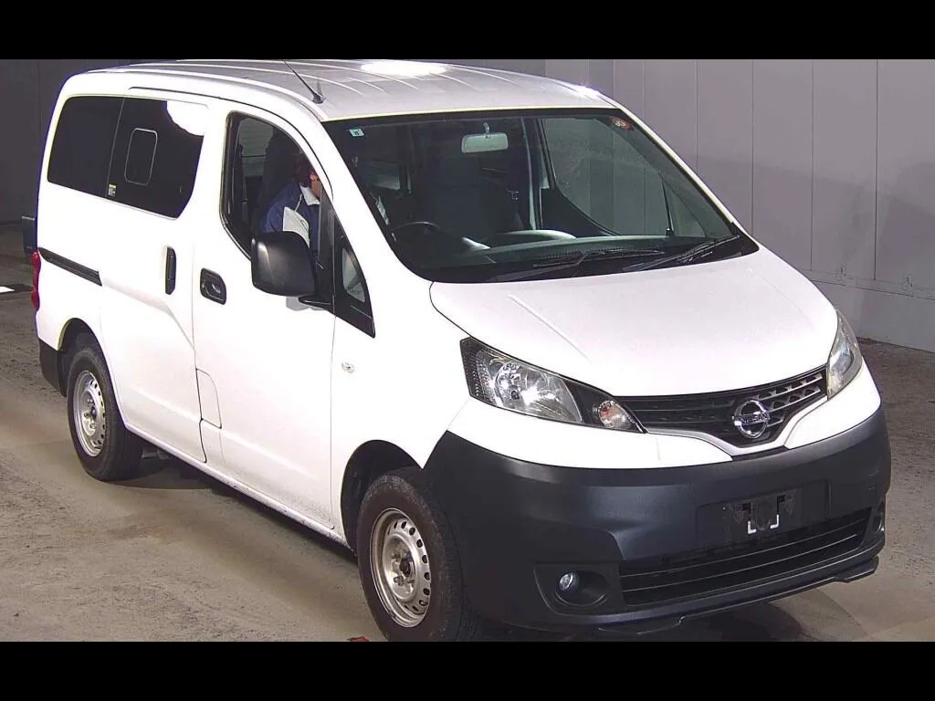 NISSAN NV200 VANETTE VAN 4WD DX