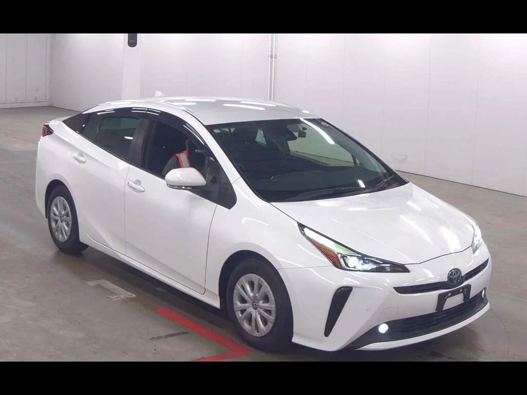 TOYOTA PRIUS 5D S