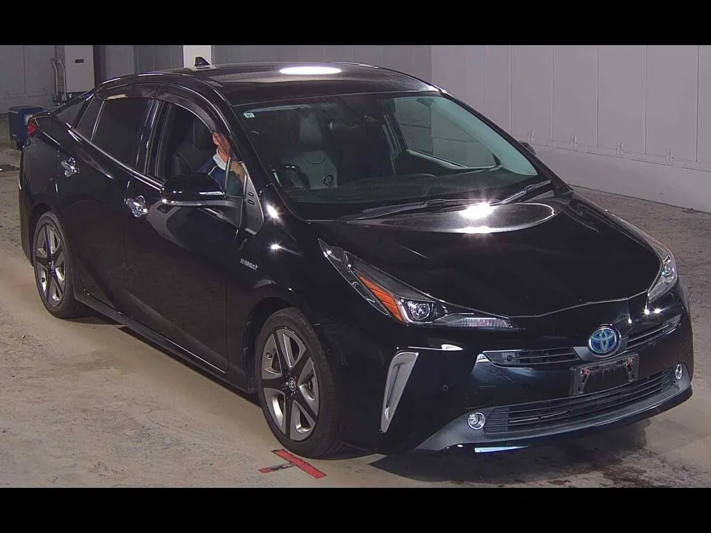 TOYOTA PRIUS 5D A TOURING SELECTION