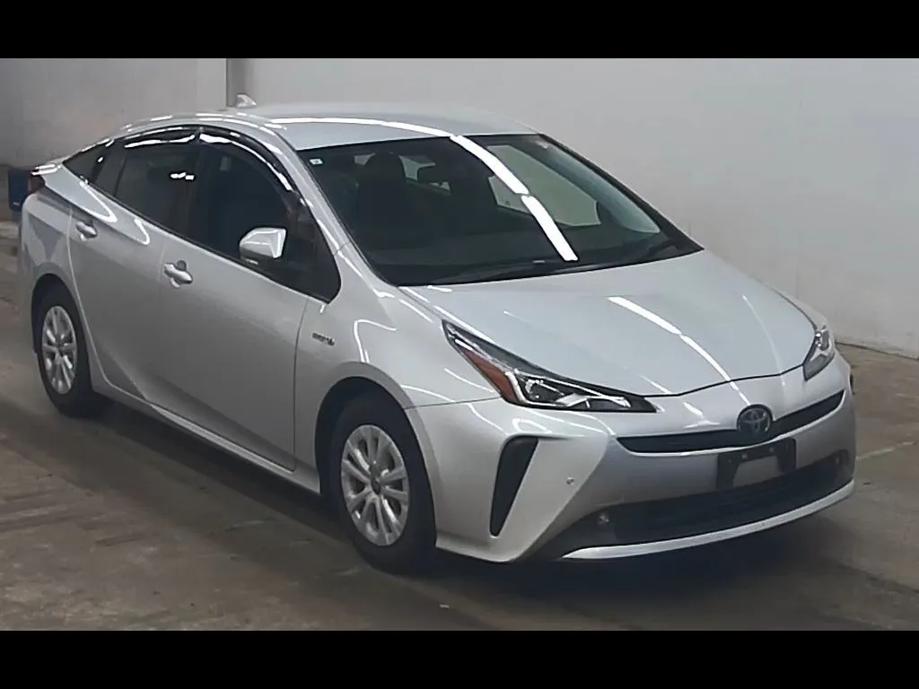 TOYOTA PRIUS 5D S