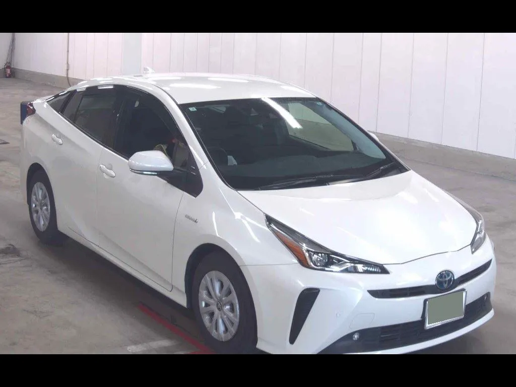 TOYOTA PRIUS 5D S