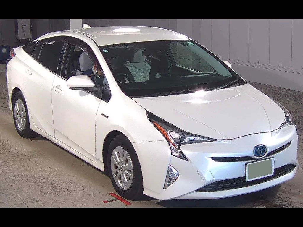 TOYOTA PRIUS 5D S