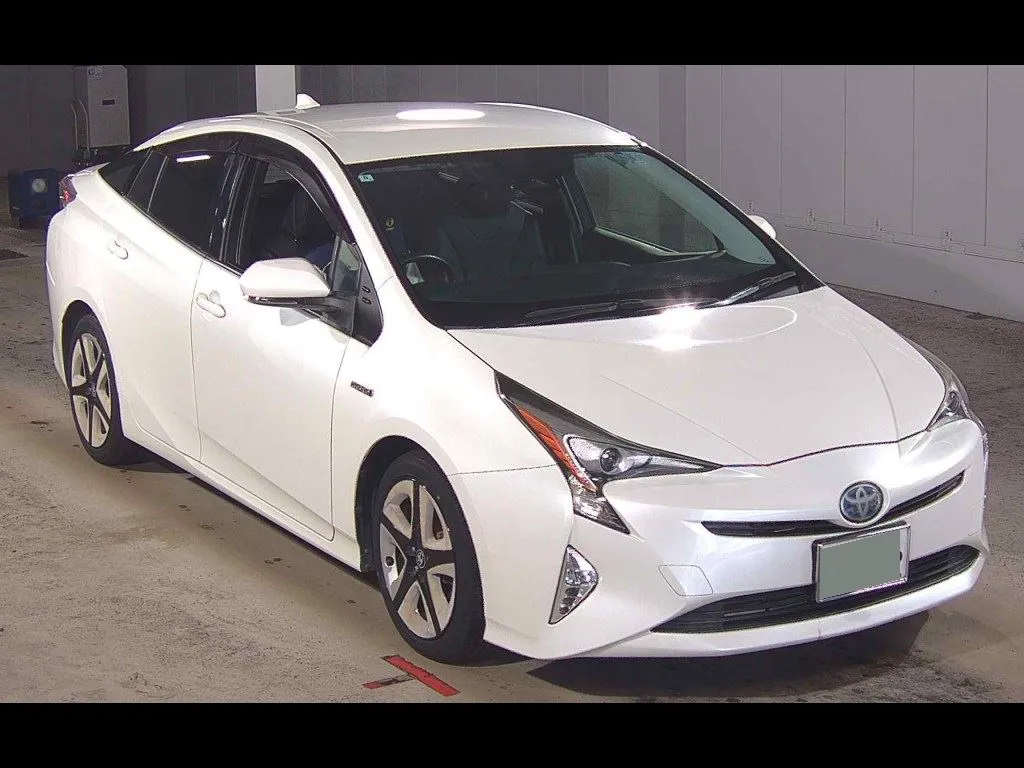 TOYOTA PRIUS 5D S TOURING SELECTION