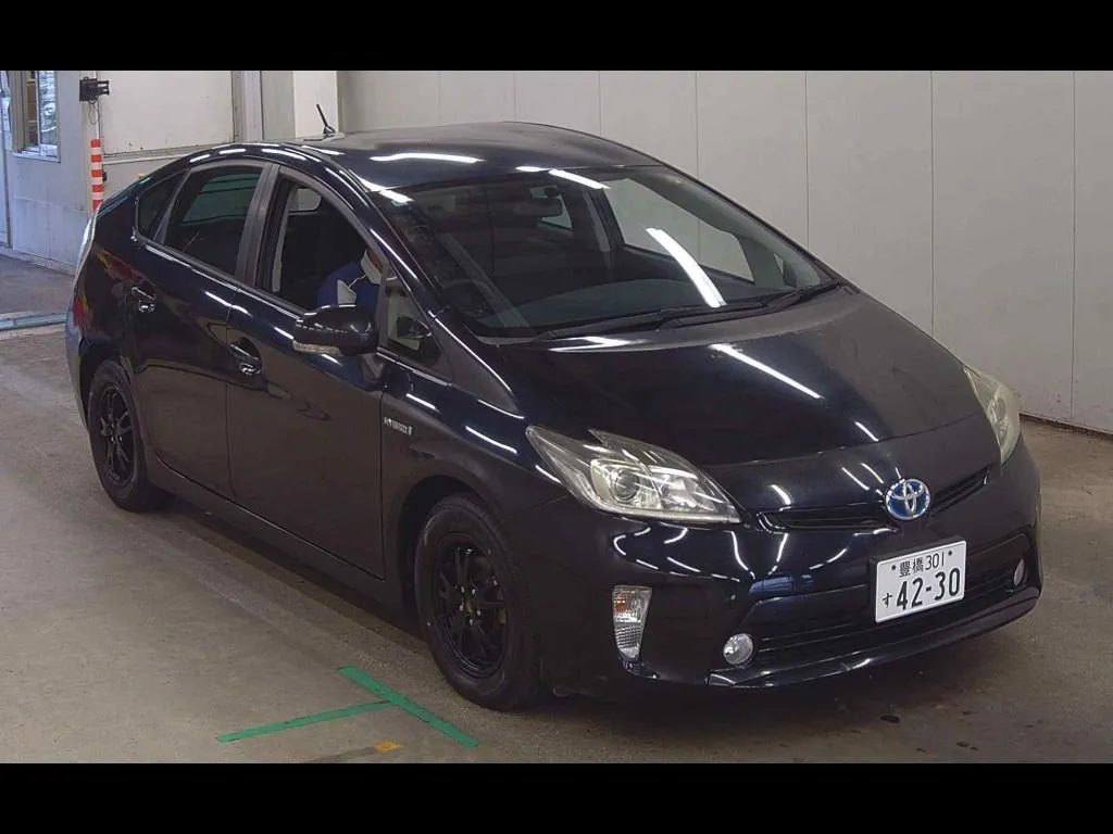 TOYOTA PRIUS 5D S
