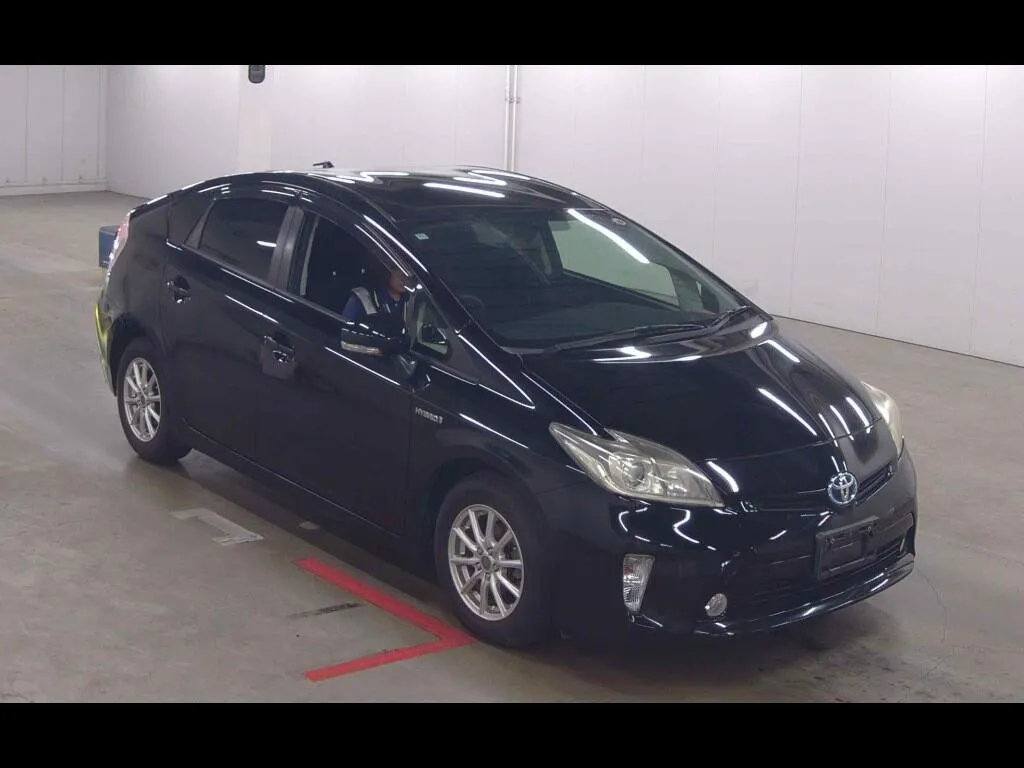 TOYOTA PRIUS 5D S