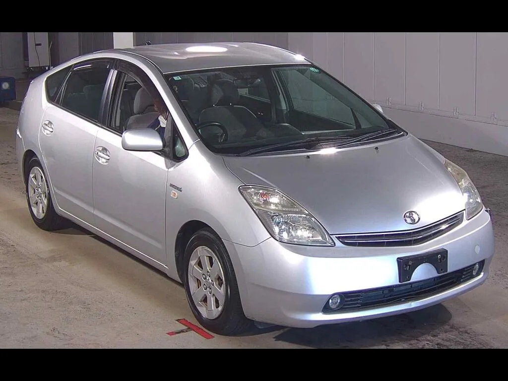 TOYOTA PRIUS 5D S 10TH ANNIVERSARY EDITION