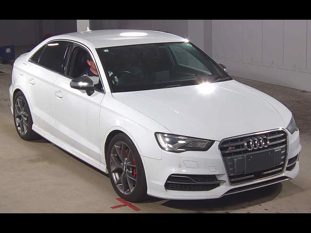 AUDI S3 SEDAN 4WD