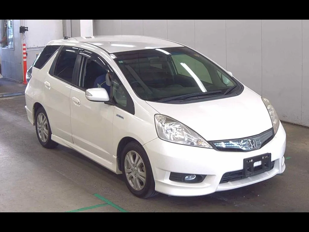 HONDA FIT SHUTTLE HYBRID HYBRID SMART SELECTION FINE LINE