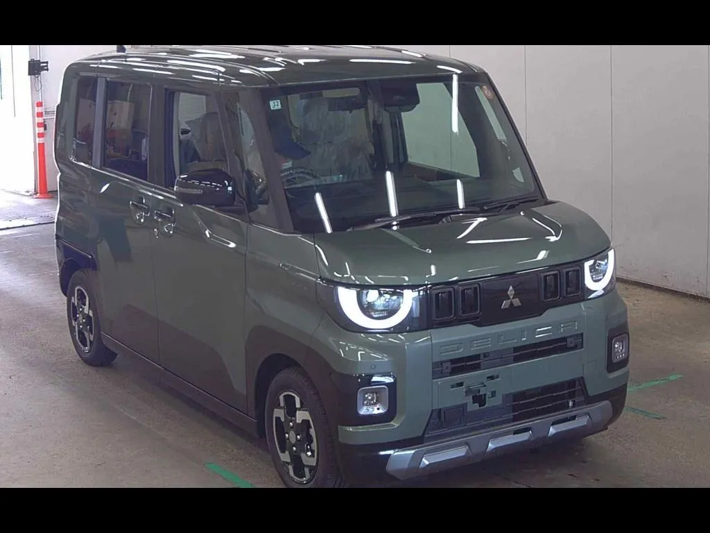 MITSUBISHI DELICA MINI T PREMIUM DELIMARU PACKAGE