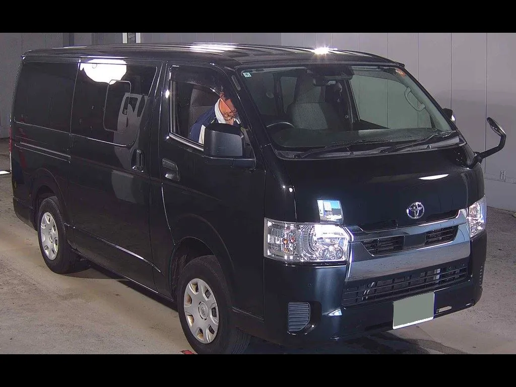 TOYOTA HIACE VAN 5D 4WD DX GL PACKAGE