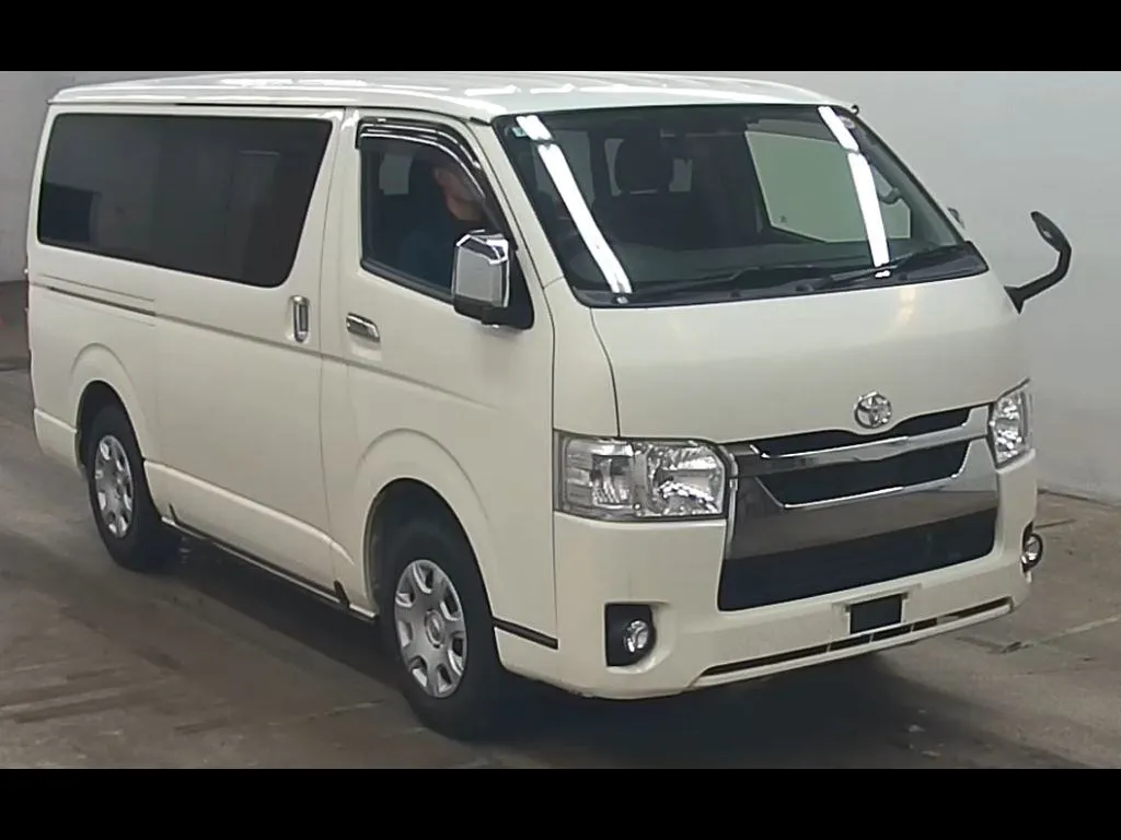 TOYOTA HIACE VAN 5D 4WD LONG SUPER GL