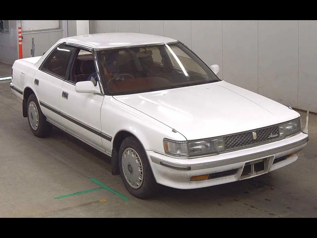 TOYOTA CHASER AVANTE