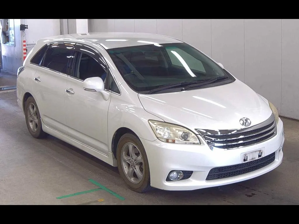 TOYOTA MARK X ZIO AERIAL