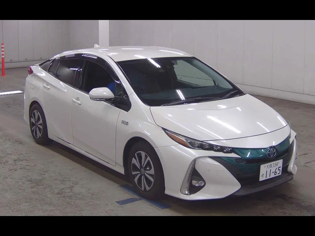 TOYOTA PRIUS PHV A PREMIUM
