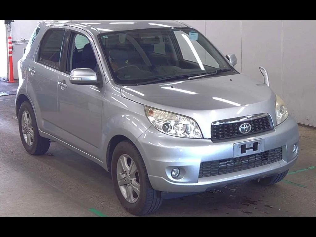 TOYOTA RUSH 4WD G L PACKAGE