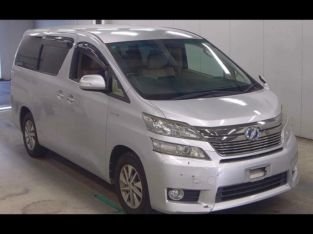 TOYOTA VELLFIRE HYBRID 4WD V