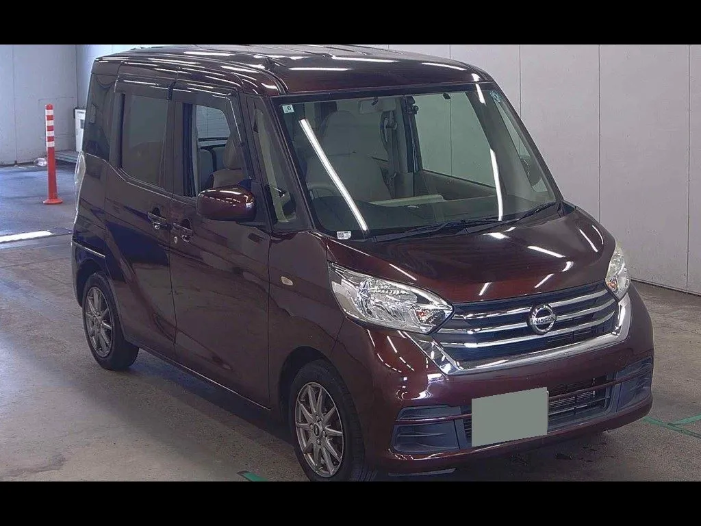 NISSAN DAYZ ROOX S