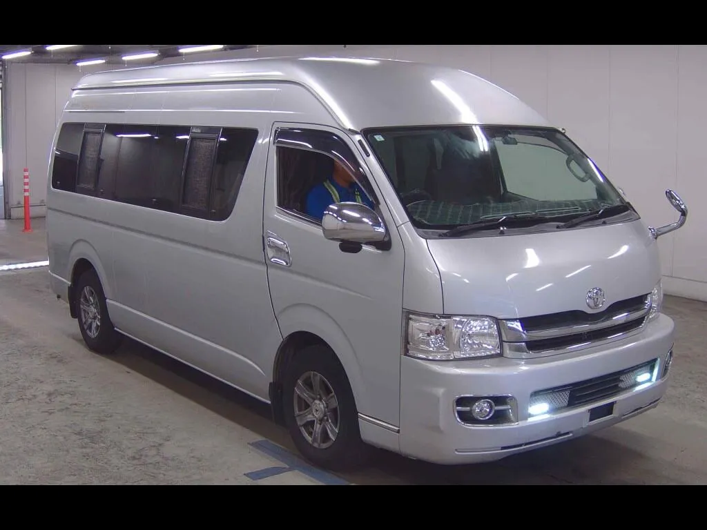 TOYOTA REGIUS ACE VAN 4D CAMPING