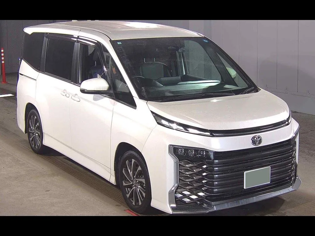 TOYOTA VOXY S-Z