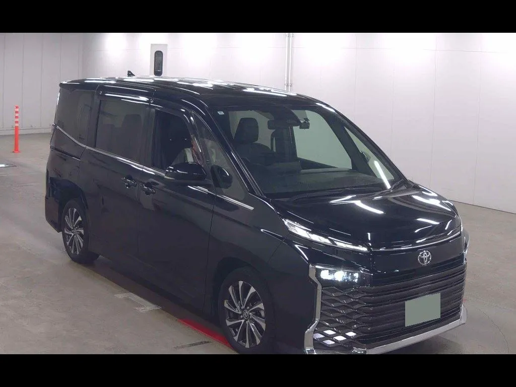 TOYOTA VOXY S-Z