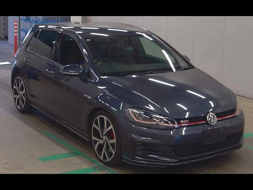 VOLKSWAGEN GOLF GTI PERFORMANCE