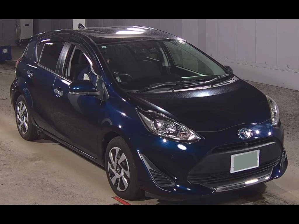 TOYOTA AQUA S STYLE BLACK
