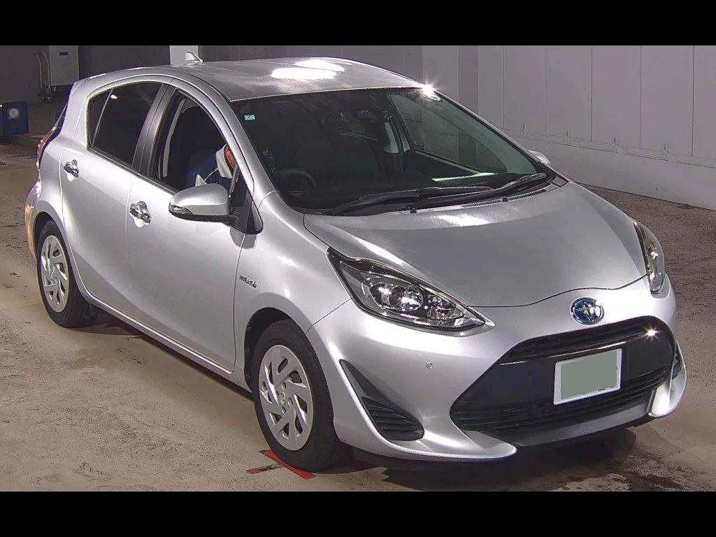 TOYOTA AQUA S STYLE BLACK