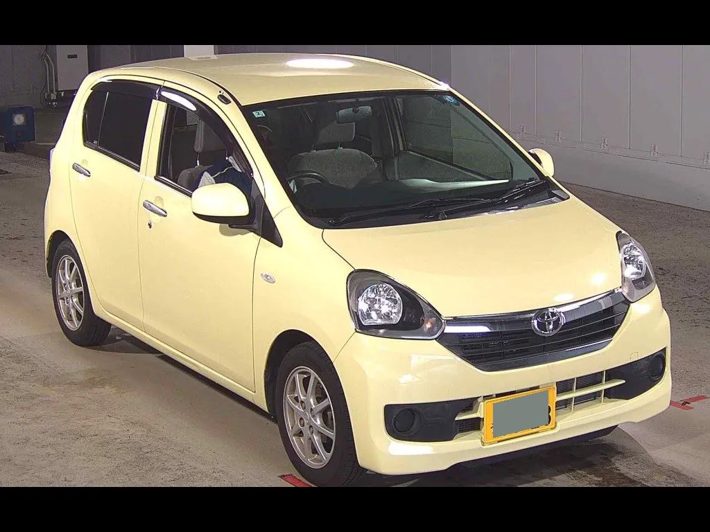 TOYOTA PIXIS EPOCH X