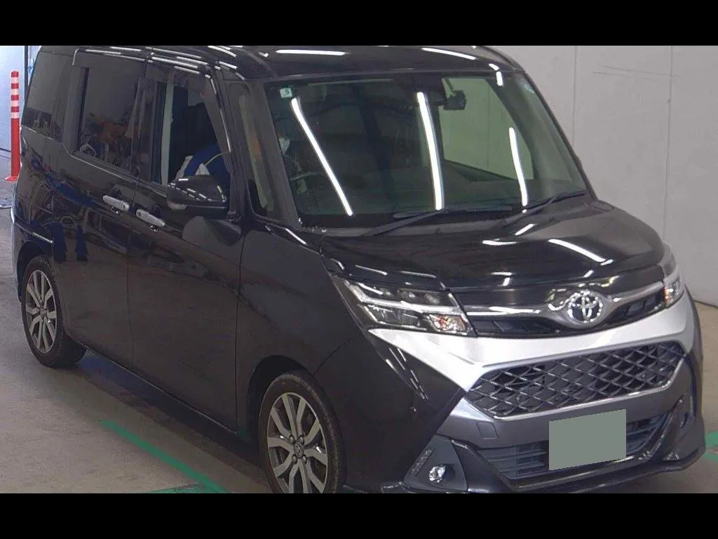 TOYOTA TANK CUSTOM G-T