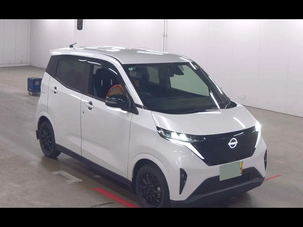 NISSAN SAKURA S