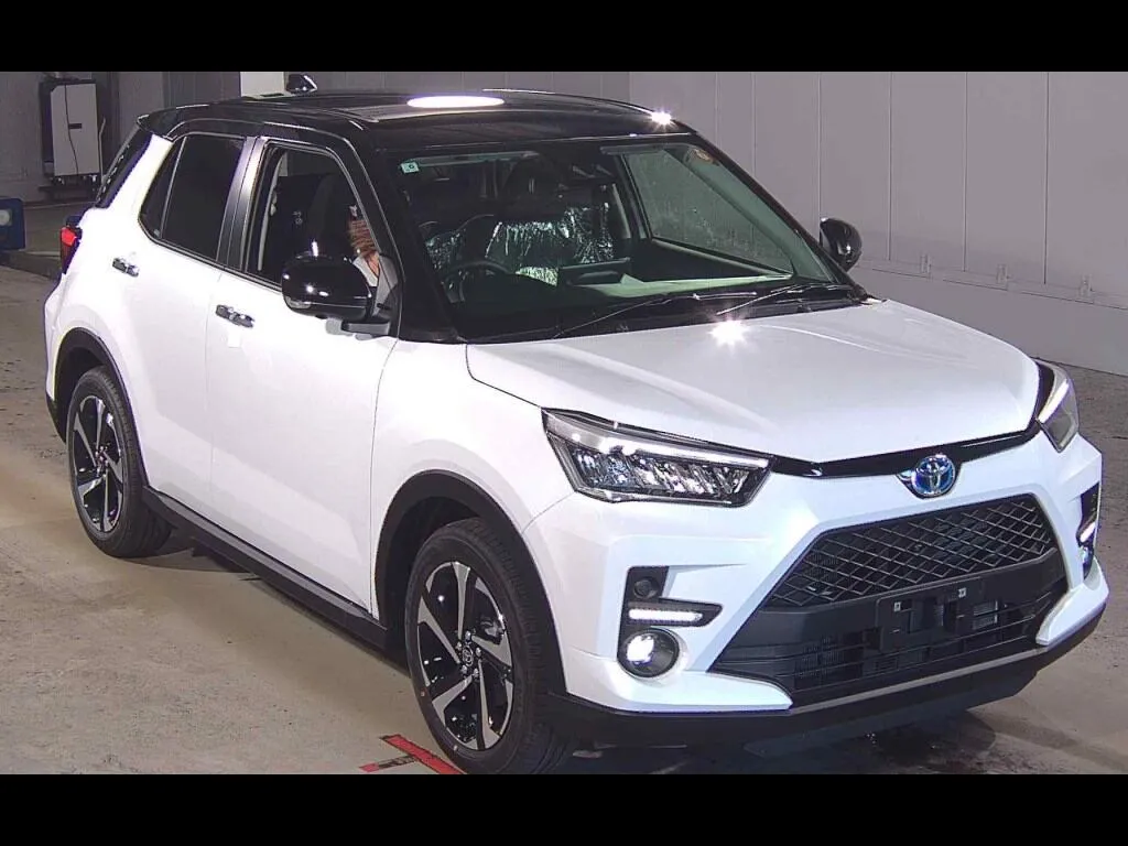 TOYOTA RAIZE HYBRID Z