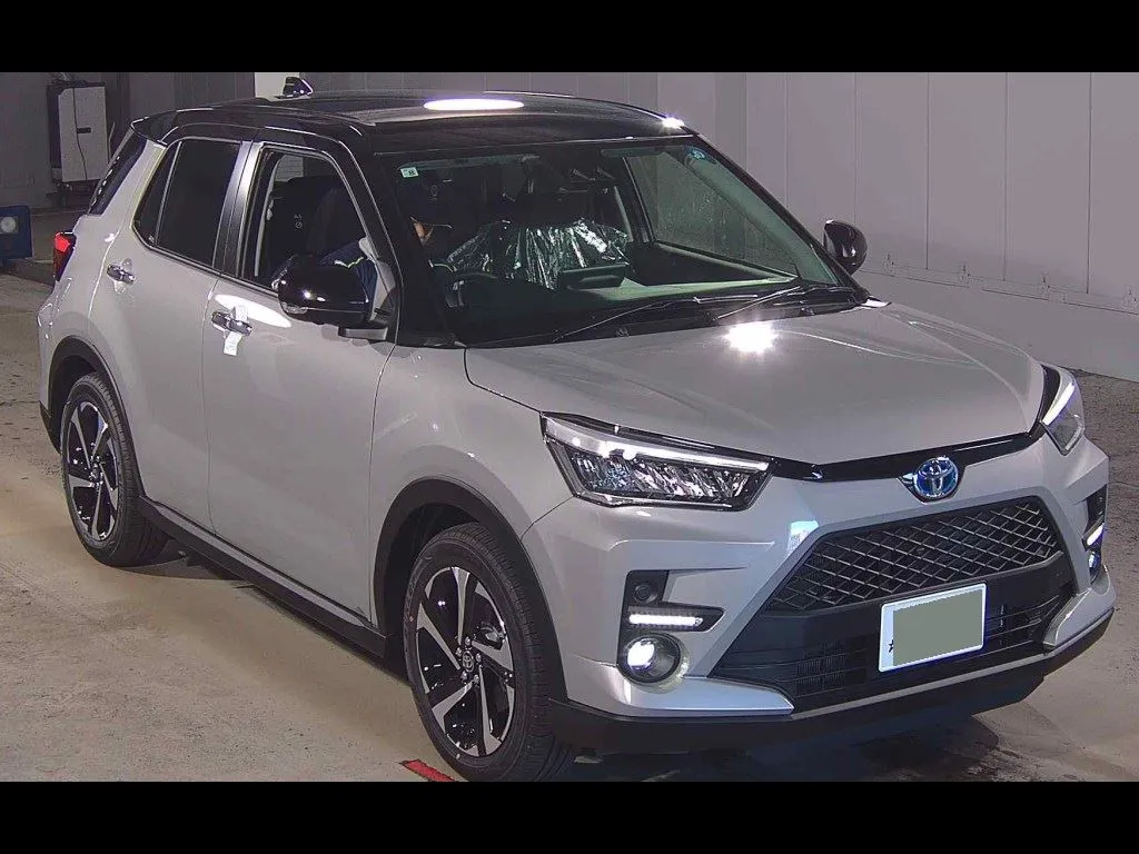 TOYOTA RAIZE HYBRID Z