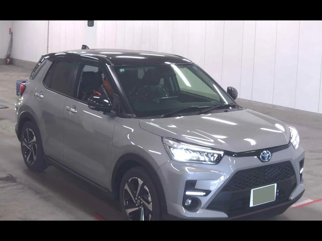 TOYOTA RAIZE HYBRID Z
