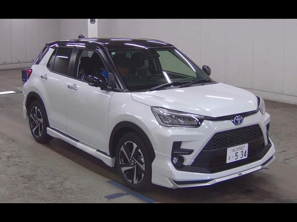 TOYOTA RAIZE HYBRID Z