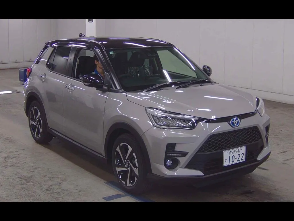 TOYOTA RAIZE HYBRID Z
