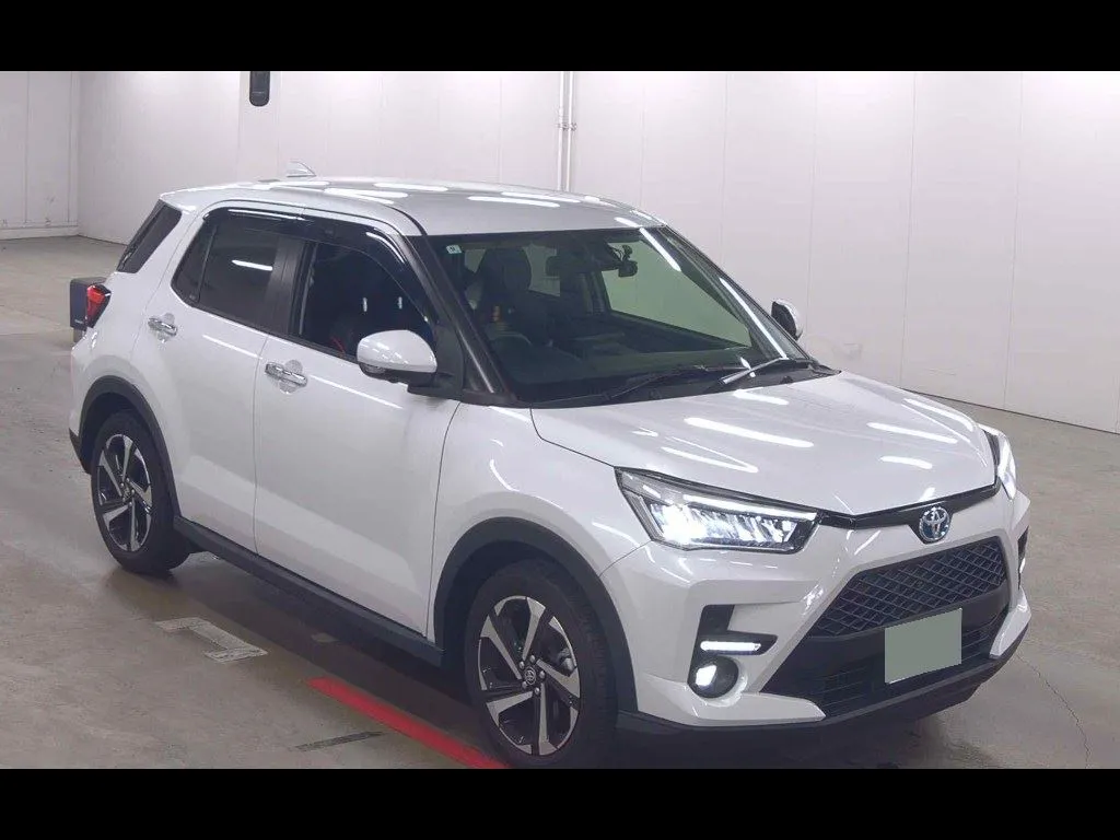TOYOTA RAIZE HYBRID Z