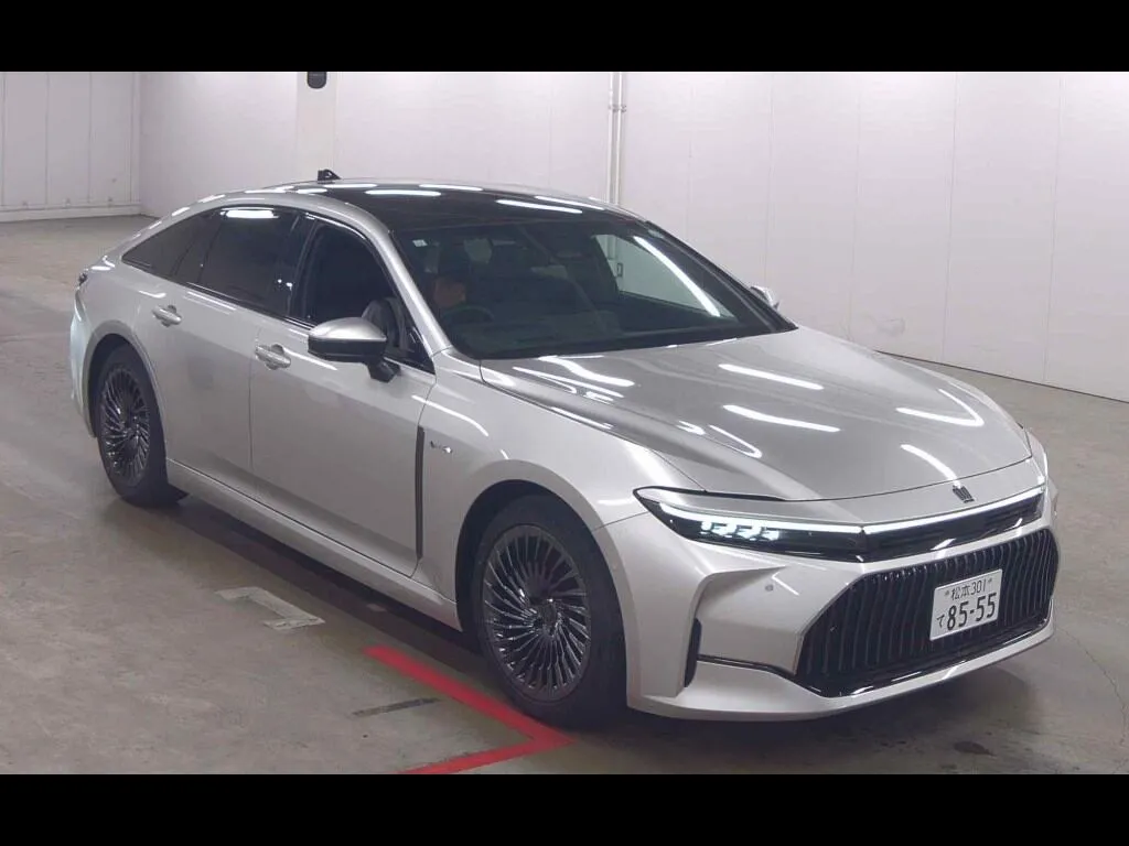 TOYOTA CROWN 4D Z(FCEV)