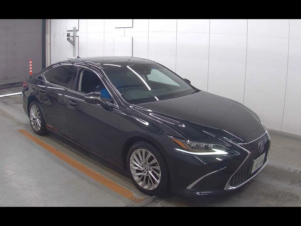 LEXUS ES ES300H VERSION L