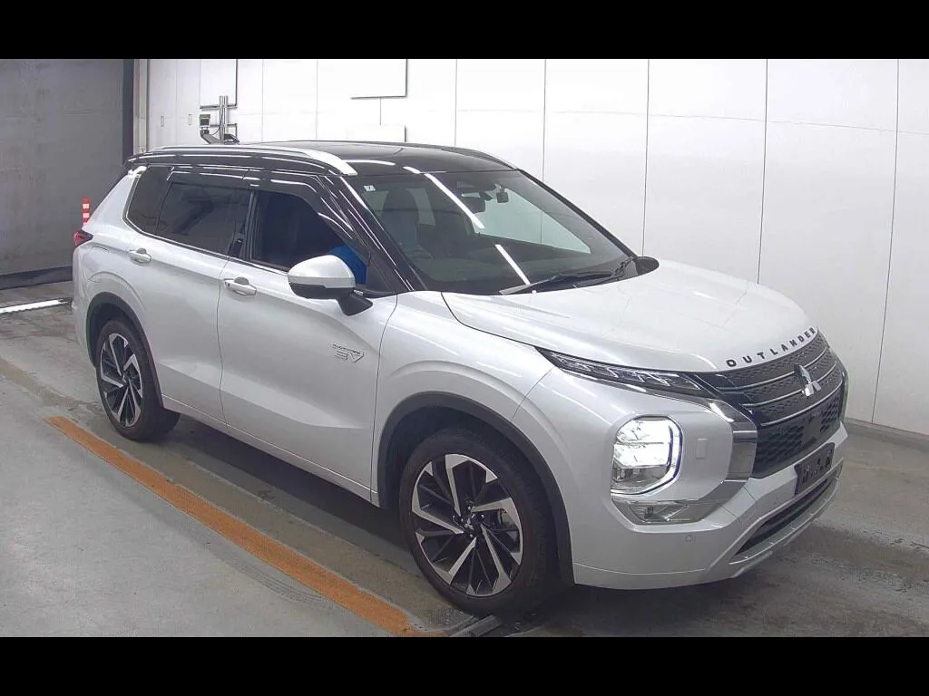 MITSUBISHI OUTLANDER PHEV 4WD P