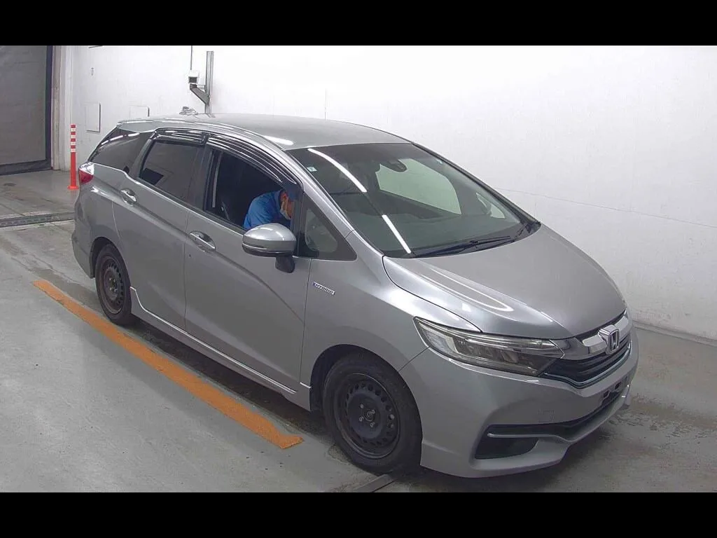 HONDA SHUTTLE HYBRID X