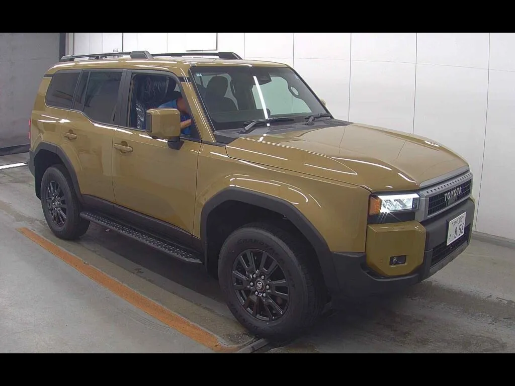 TOYOTA LAND CRUISER 250 4WD VX