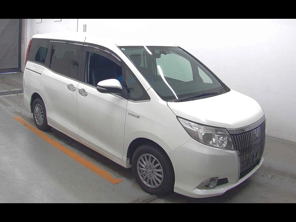 TOYOTA ESQUIRE HYBRID GI
