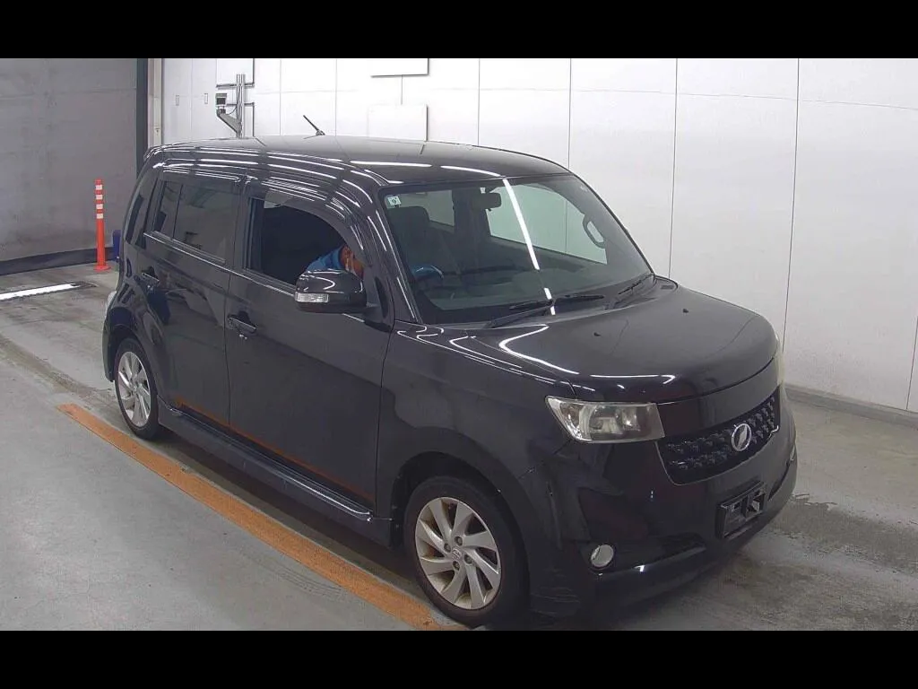 TOYOTA BB 5D Z AERO-G PACKAGE