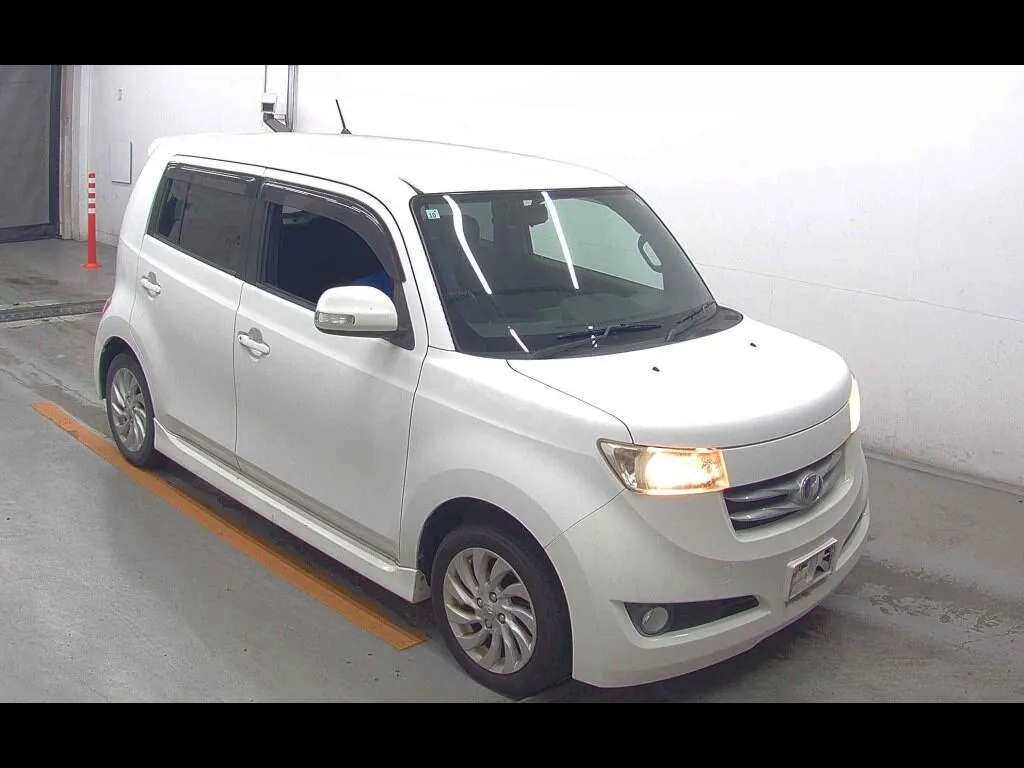 TOYOTA BB 5D S X VERSION