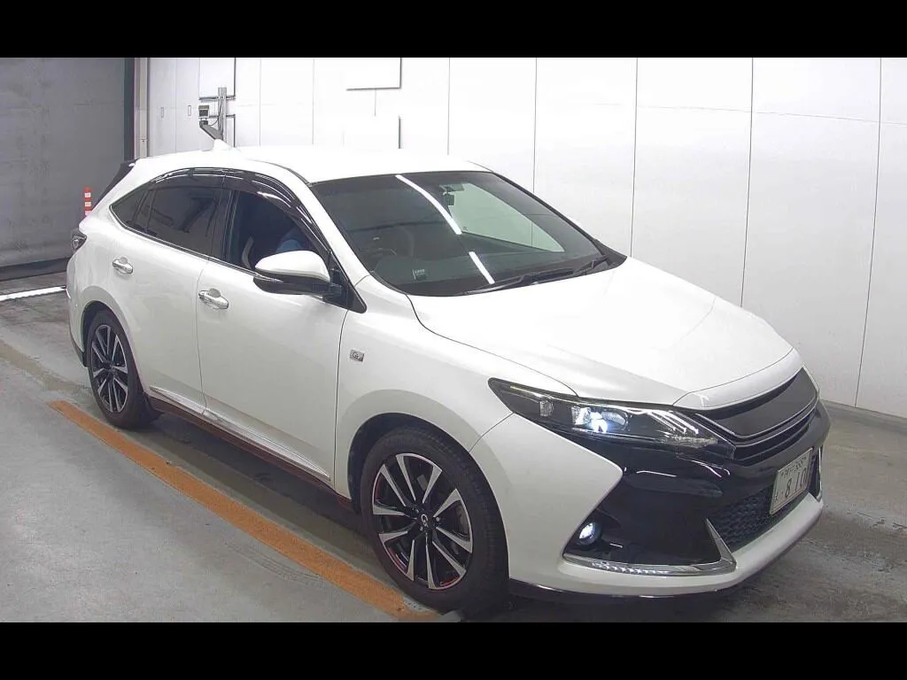 TOYOTA HARRIER ELEGANCE GS