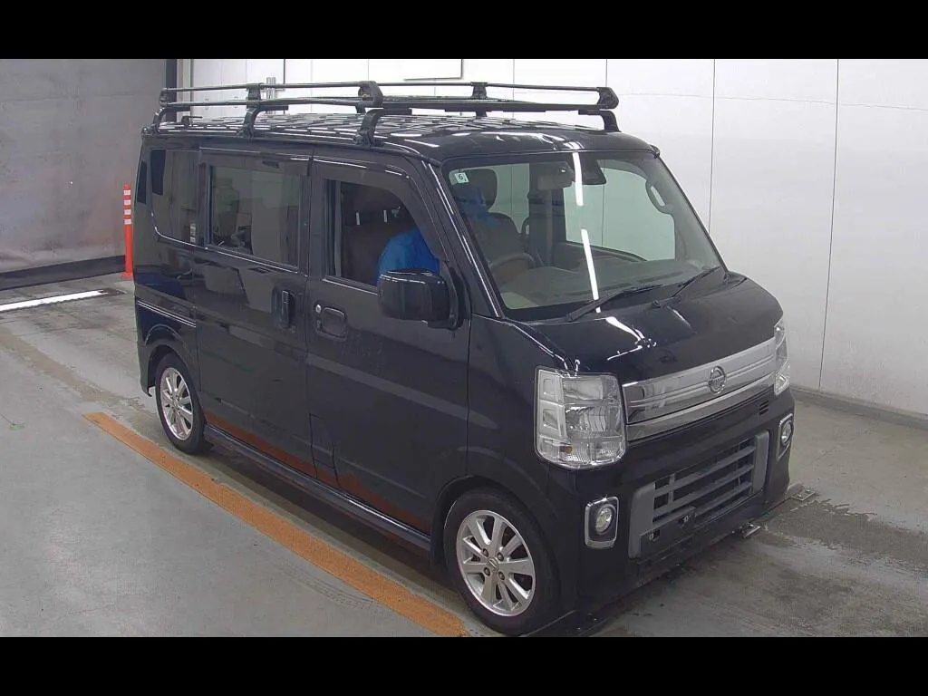 NISSAN NV100CLIPPER RIO 4WD E