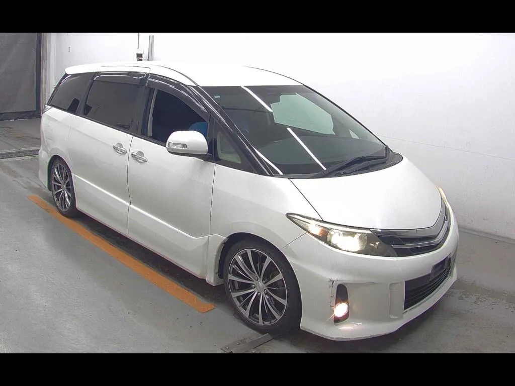 TOYOTA ESTIMA 5D 4WD AERAS
